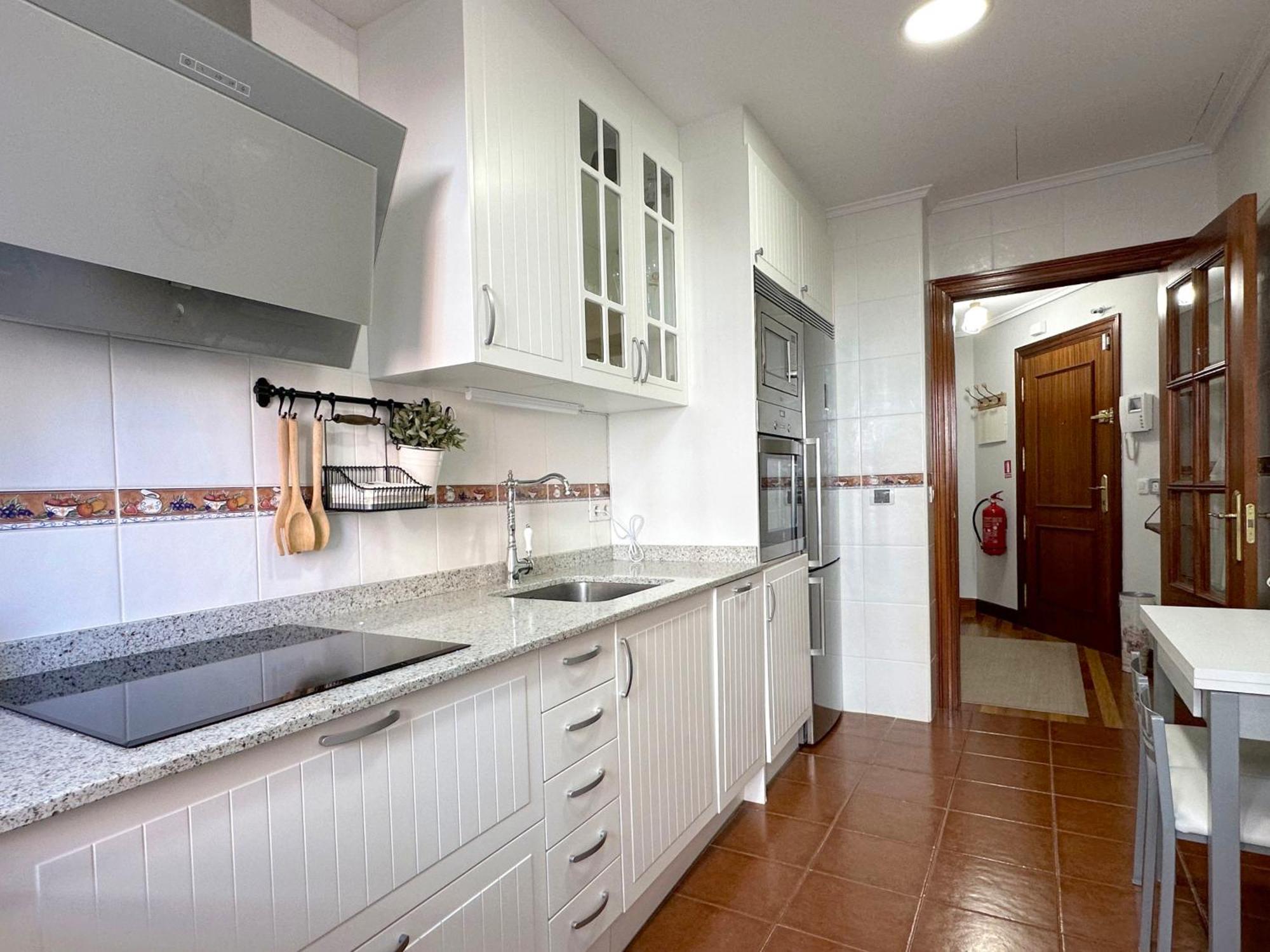 Apartamento Con Gran Terraza En El Centro Lägenhet Castro Urdiales Exteriör bild